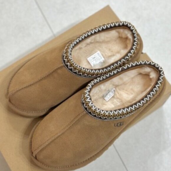 UGG Tasman Slipper Chestnut - Picture 3 of 6